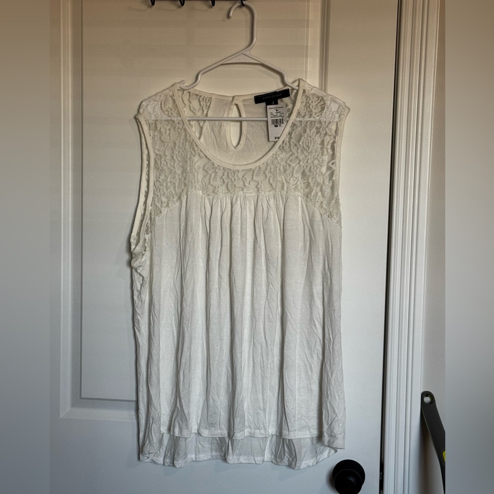NWT Ashley Stewart Ivory Lace Yoke Sleeveless Peplum Top – Size 26